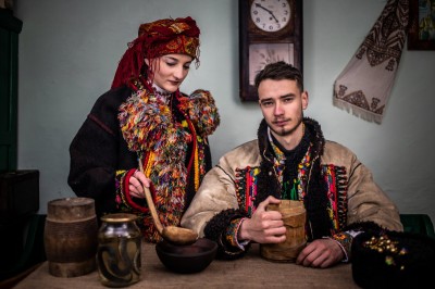 Courtship for Hutsul. Image #10