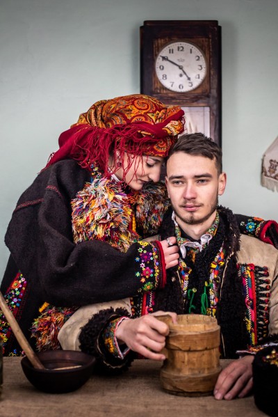 Courtship for Hutsul. Image #12