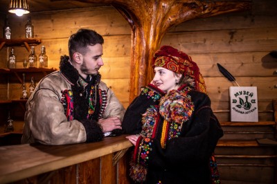 Courtship for Hutsul. Image #16