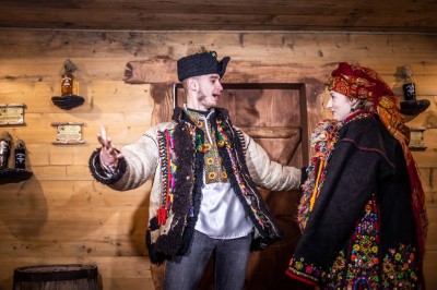 Courtship for Hutsul. Image #19