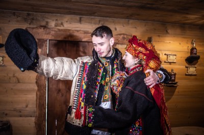 Courtship for Hutsul. Image #21