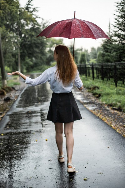 In the rain, Diana. Image #2