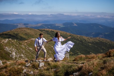 Sofia and Vasyl, Carpathians. Image #9
