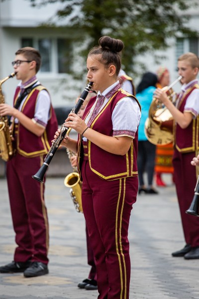 "Golden Trumpets" Orchestra and "Cheerleaders". Image #13