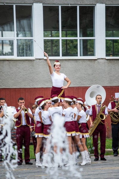 "Golden Trumpets" Orchestra and "Cheerleaders". Image #25