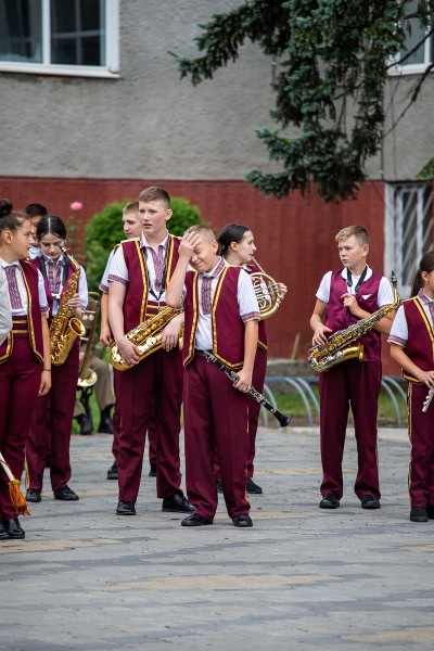 "Golden Trumpets" Orchestra and "Cheerleaders". Image #29