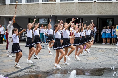 "Golden Trumpets" Orchestra and "Cheerleaders"