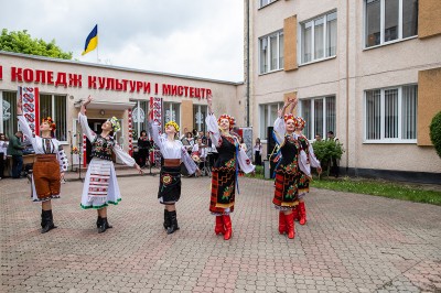 Ukraine's record - the largest embroidered towel (2021). Image #2