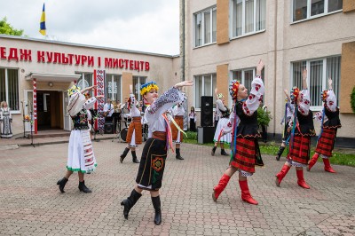 Ukraine's record - the largest embroidered towel (2021). Image #4