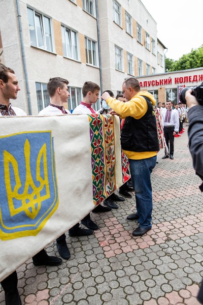 Ukraine's record - the largest embroidered towel (2021). Image #10